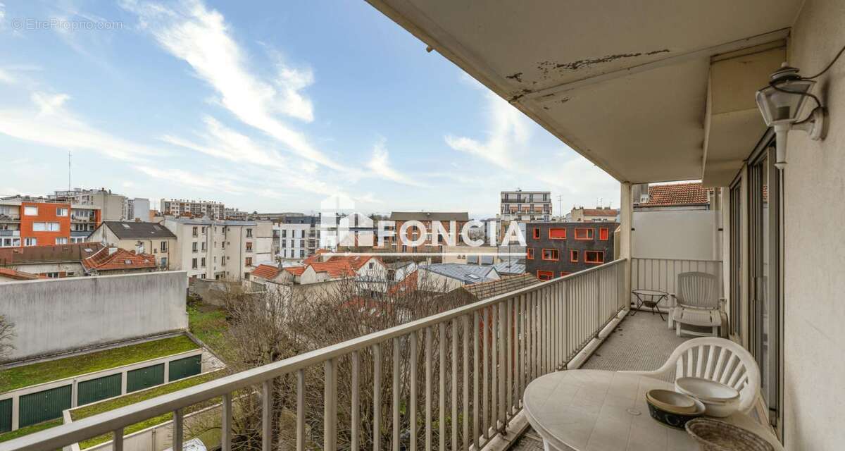 Appartement à MONTREUIL