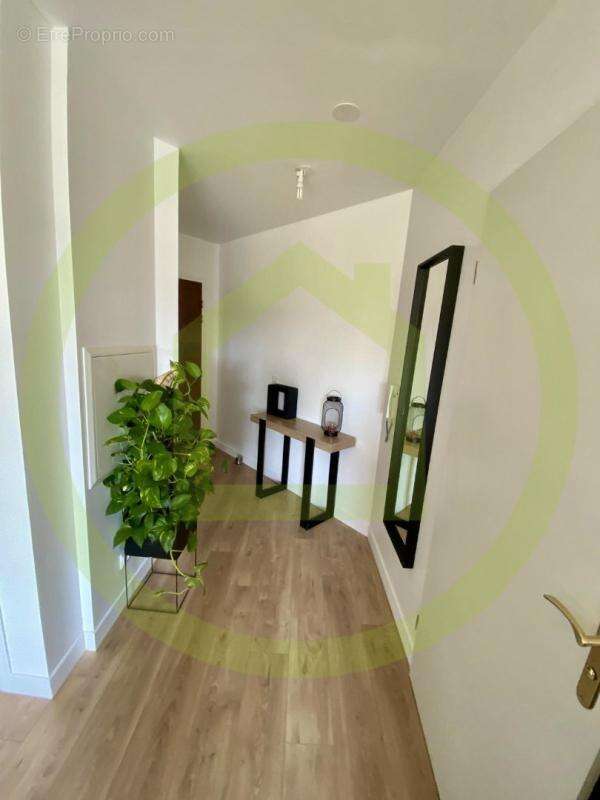 Appartement à VIGNEUX-SUR-SEINE