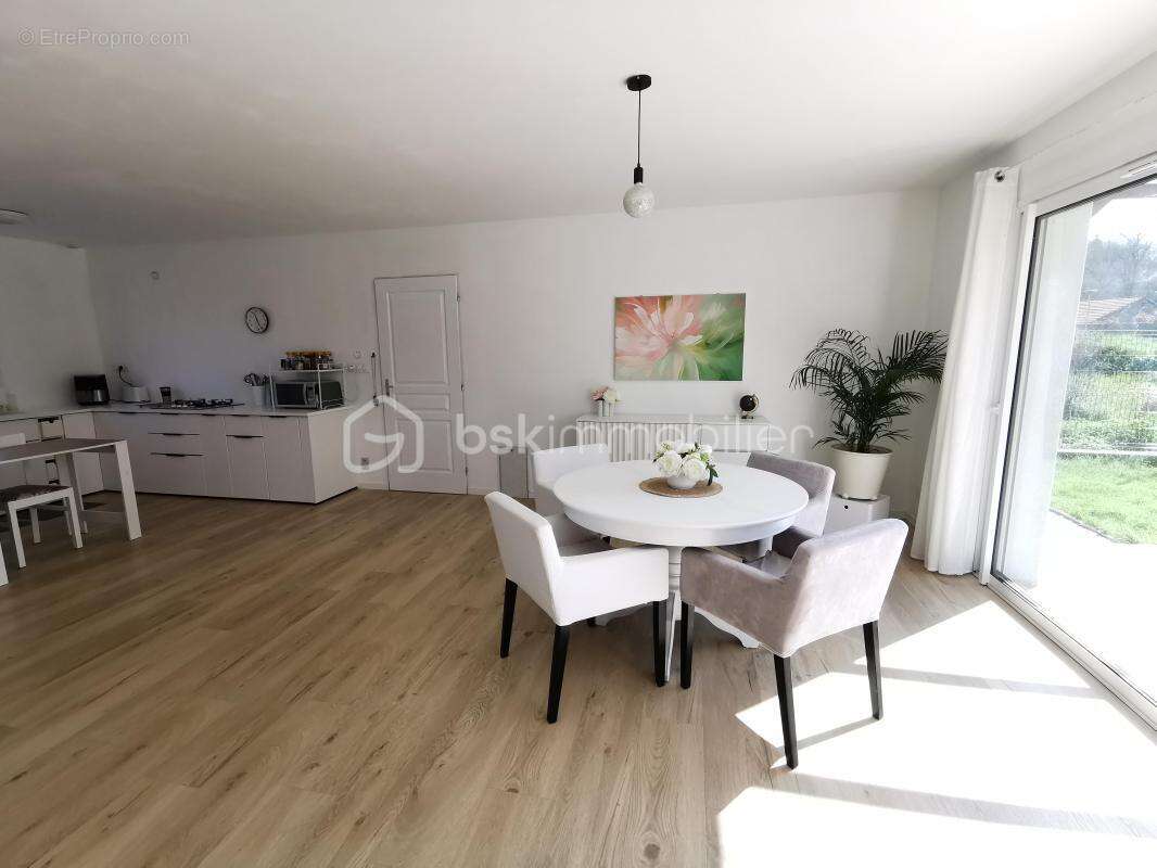 Maison à BARBAZAN-DEBAT