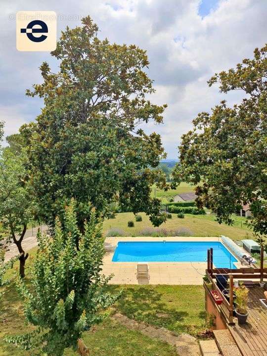 Maison à SERRES-MORLAAS