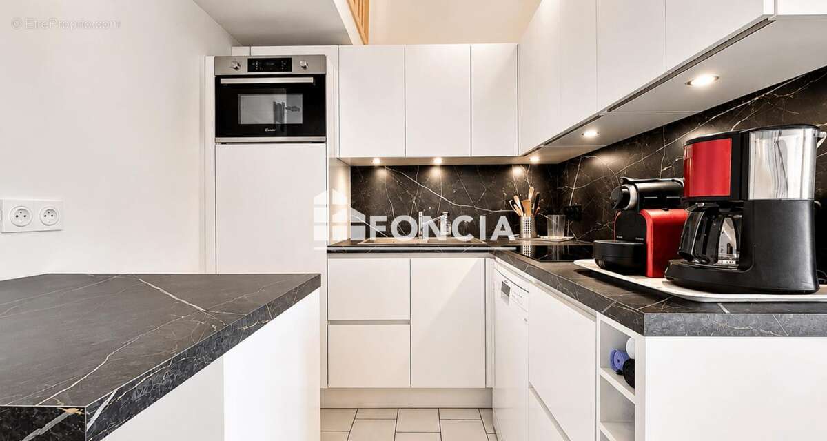 Rare à la vente – duplex dernier étage avec vue mer et port – argeles-sur-mer - photo 5