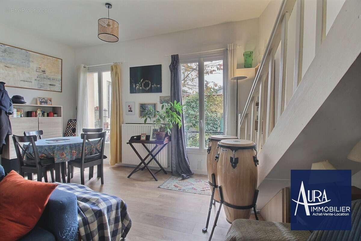 0_0004 - Maison à LES LILAS