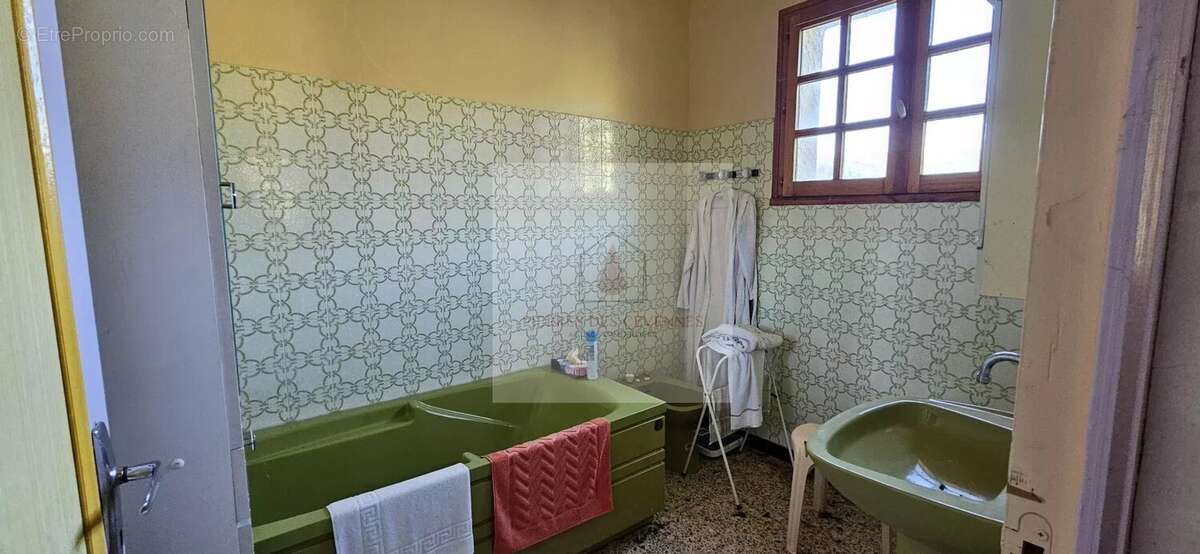 Maison à SAINT-PRIVAT-DE-VALLONGUE