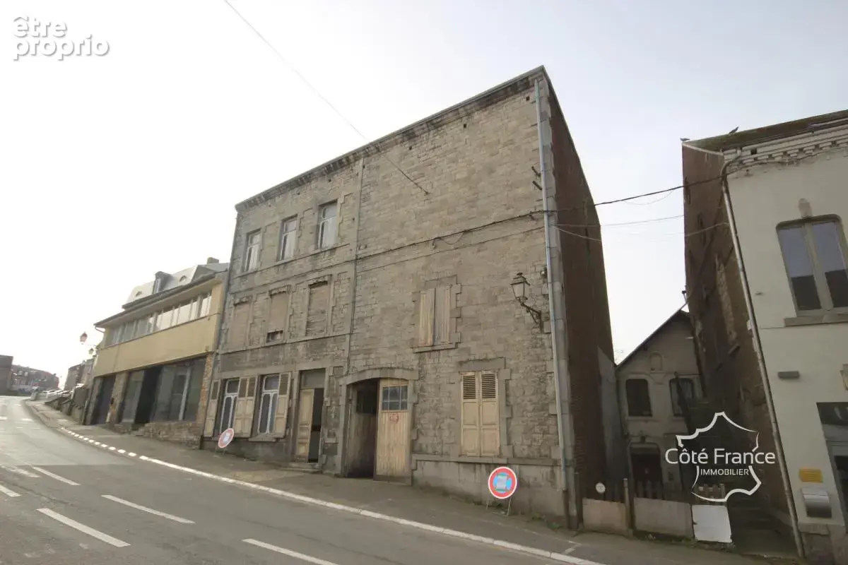 Maison à VIREUX-WALLERAND