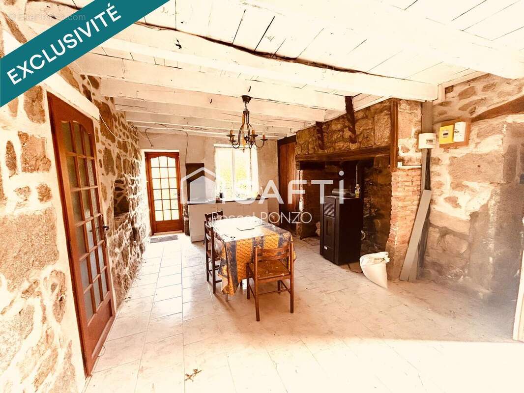 Photo 6 - Maison à LA VILLETELLE