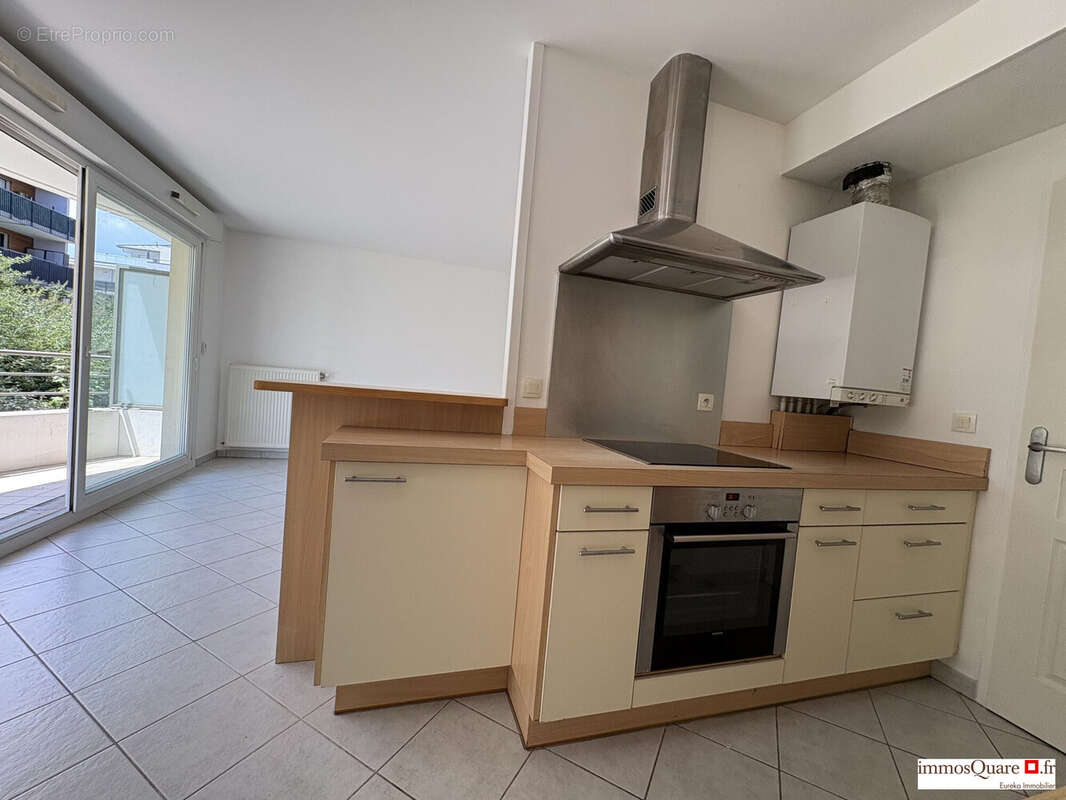 Appartement à FERNEY-VOLTAIRE