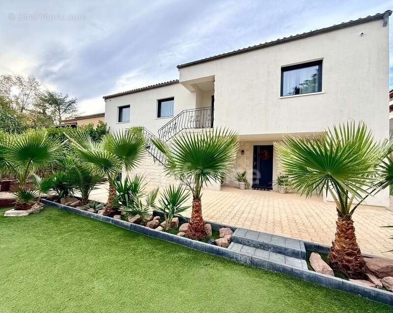 Maison à DRAGUIGNAN