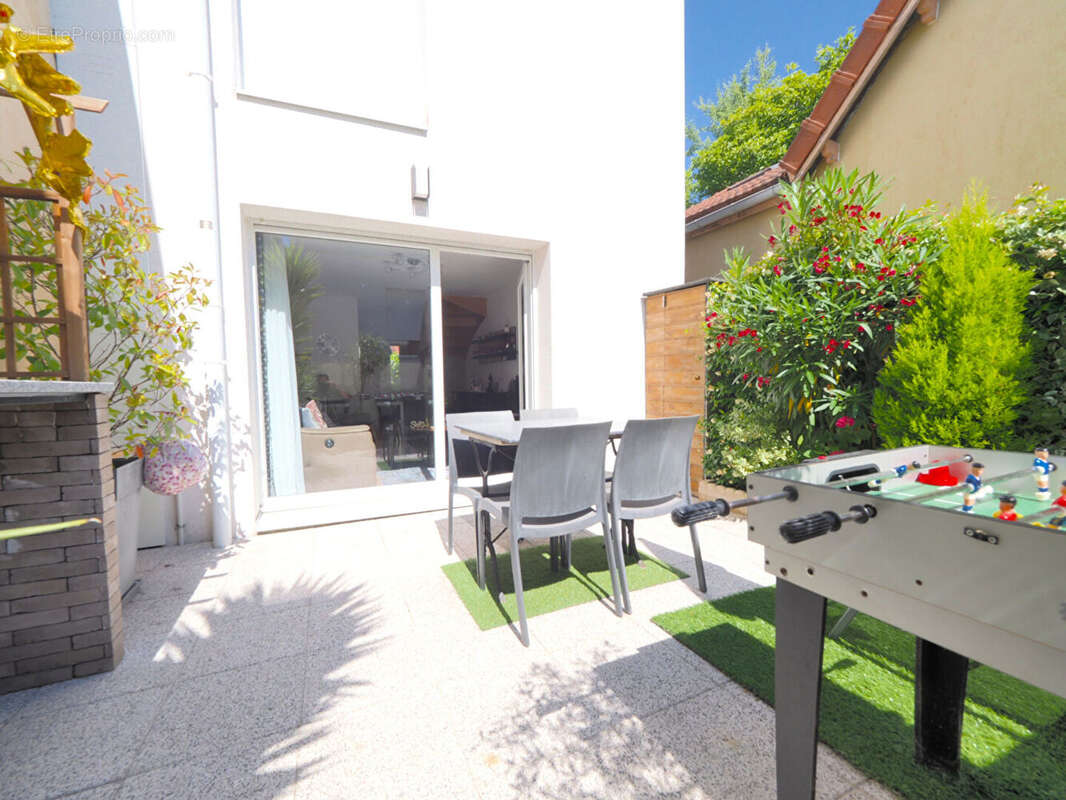 Maison à ROMAINVILLE