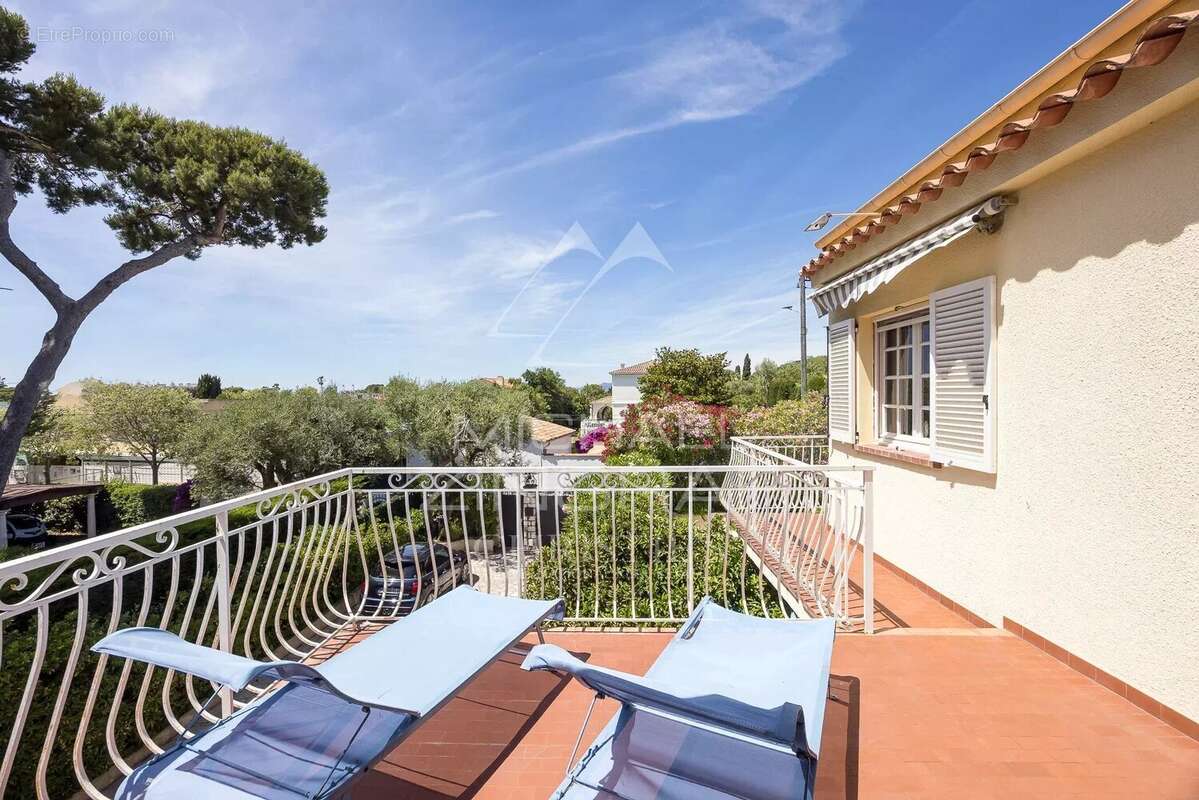 Maison à ANTIBES