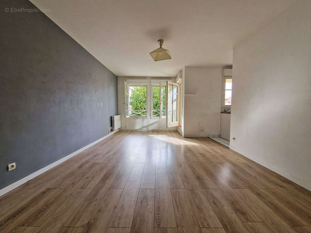 Appartement à CARRIERES-SOUS-POISSY