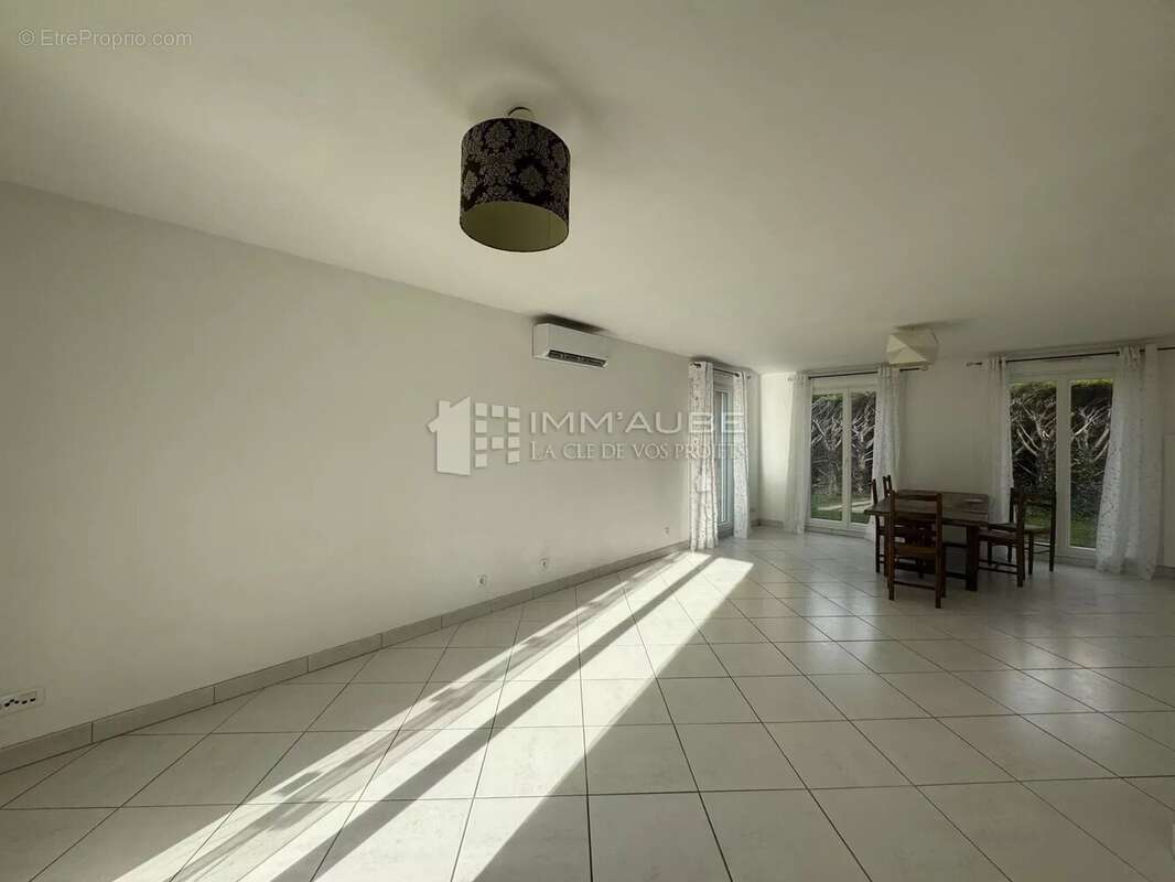 Maison à NOGENT-SUR-SEINE