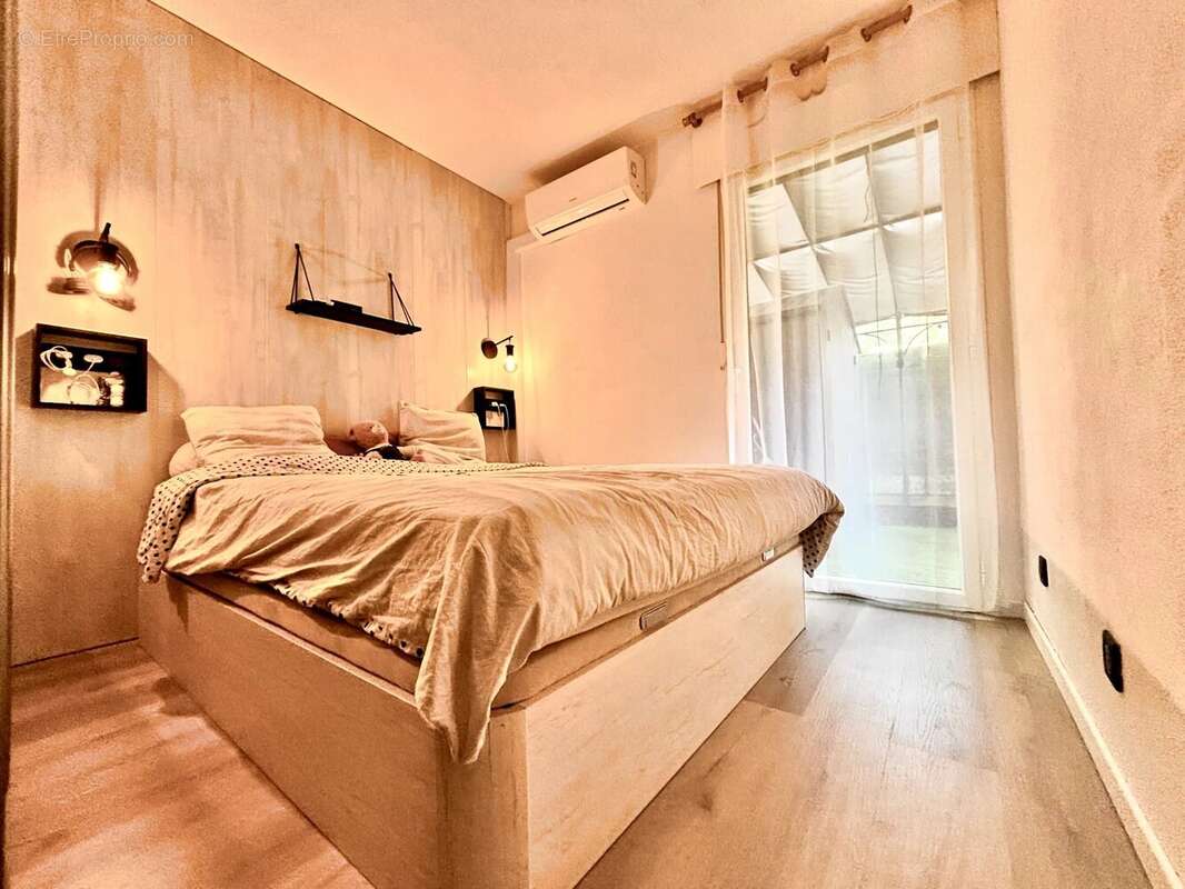 Appartement à MOUGINS