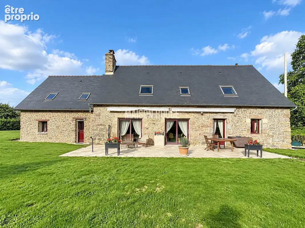 Maison à ANTRAIN