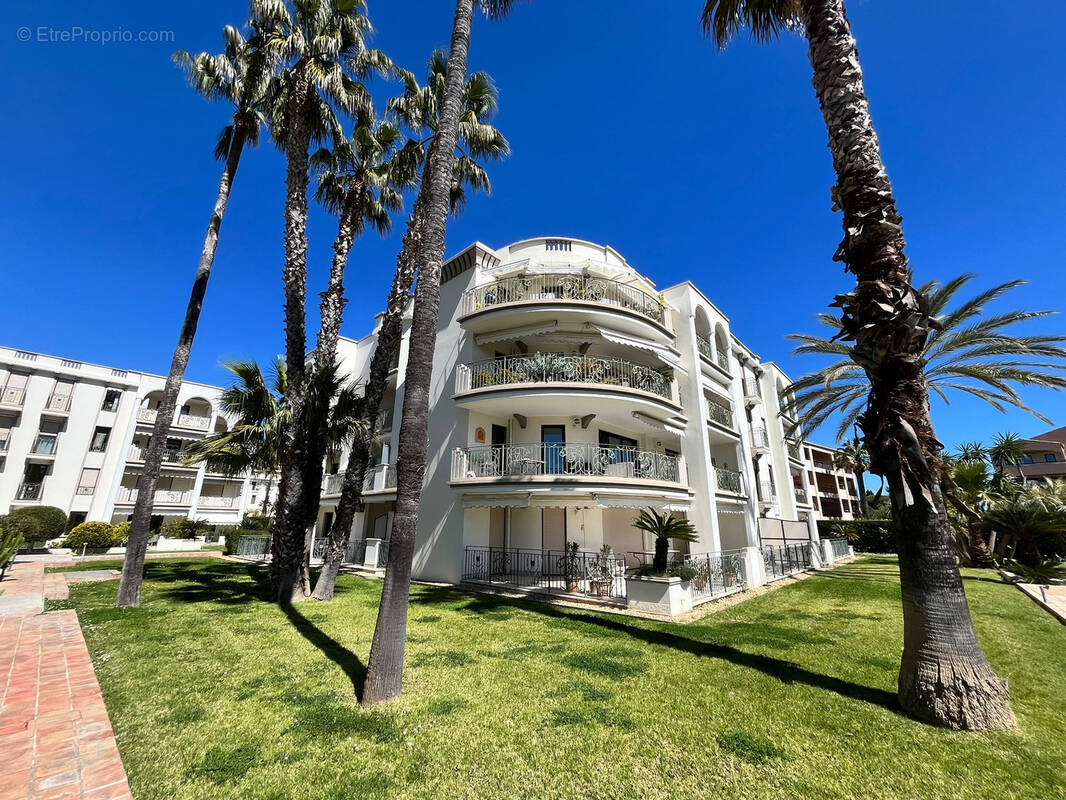 Appartement à SANARY-SUR-MER