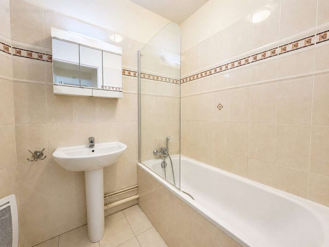 Appartement 45 m² à Savigny-Sur-Orge  - photo 7