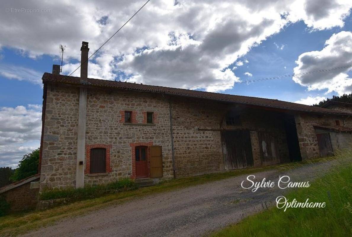 Maison à SAUVESSANGES