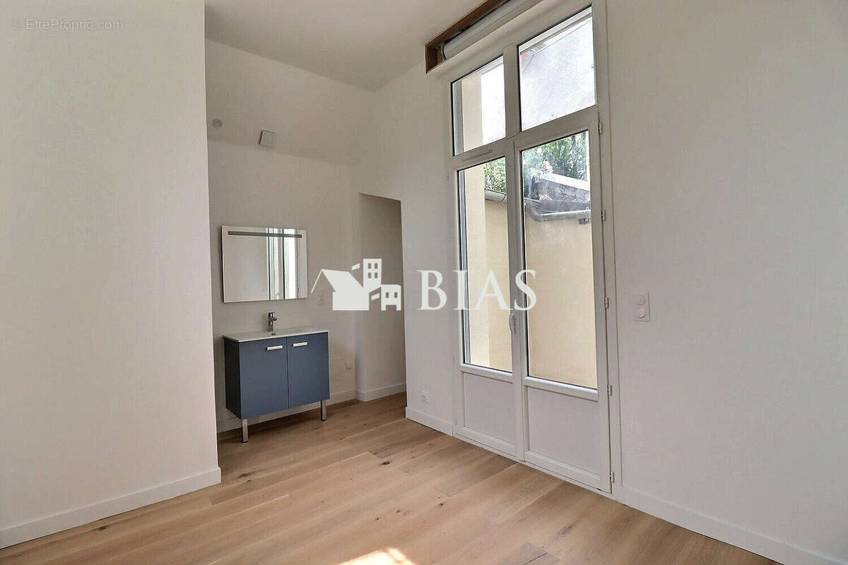 Maison 90 m² à Pont-L'eveque  - photo 6