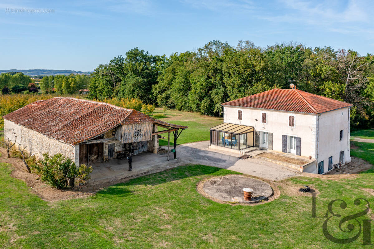 Maison à DOLMAYRAC