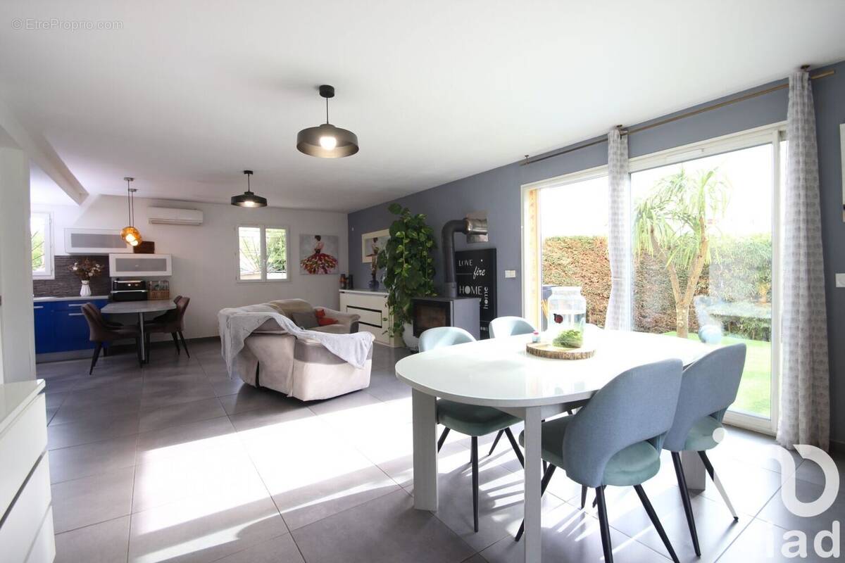 Photo 1 - Maison à VILLELONGUE-DE-LA-SALANQUE