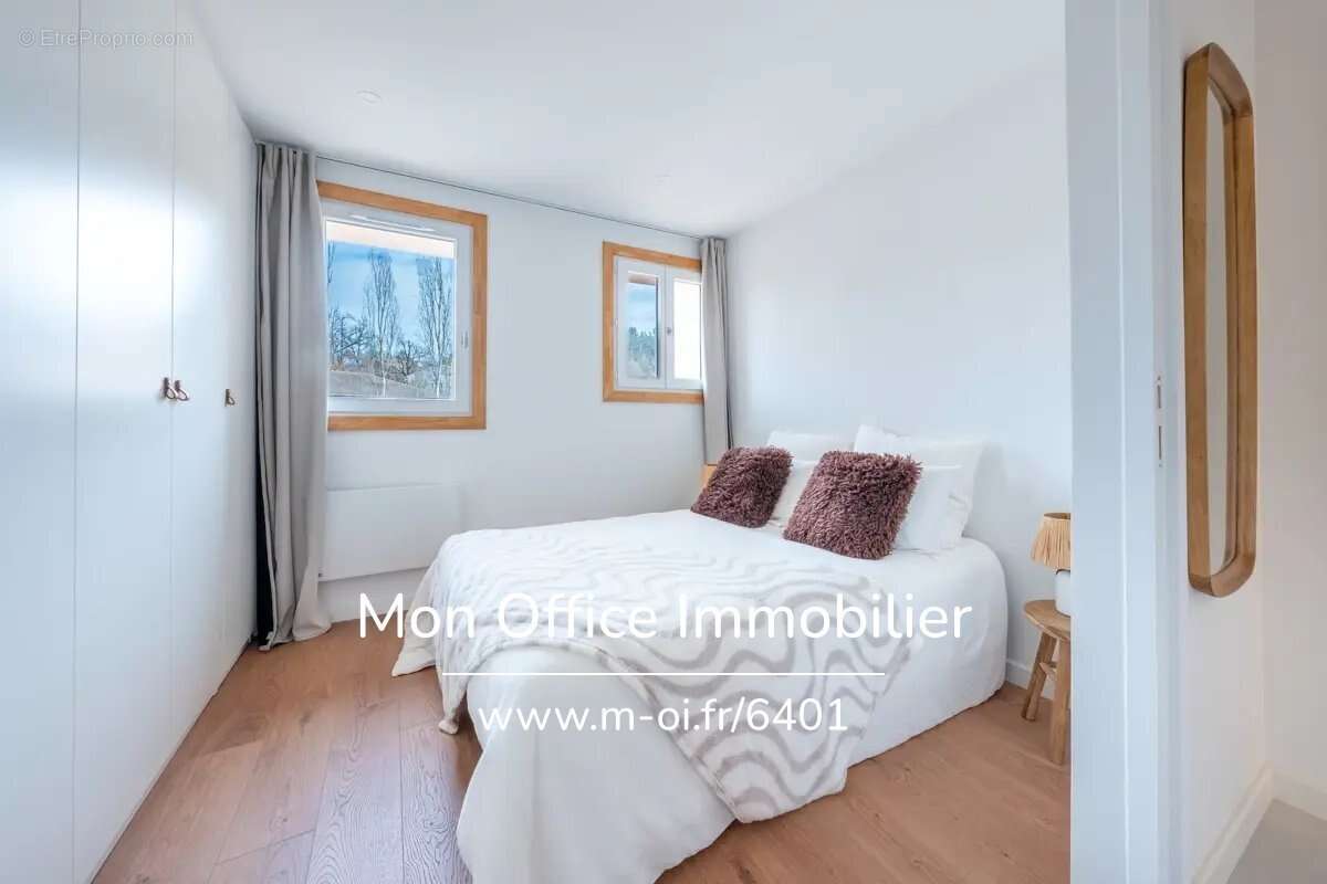 Appartement à PEYNIER