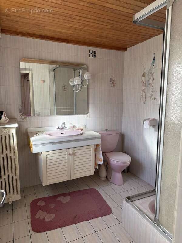 Maison à MONTROZIER