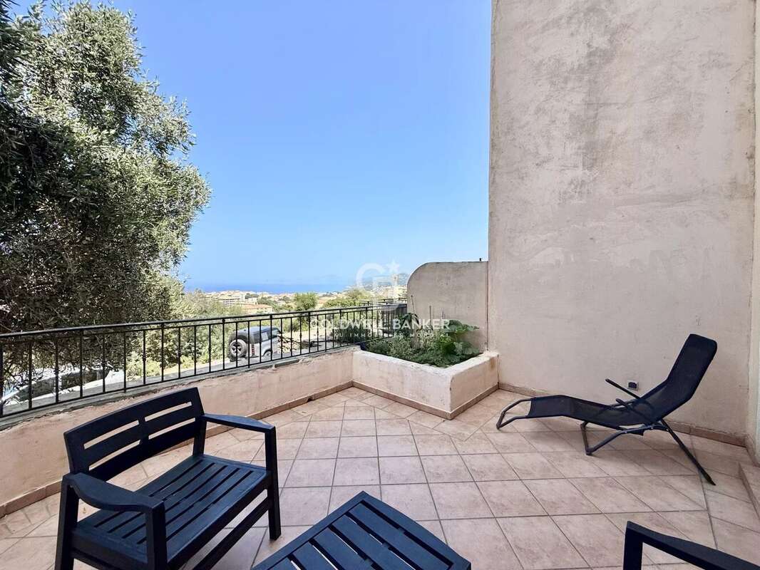 Appartement à L&#039;ILE-ROUSSE