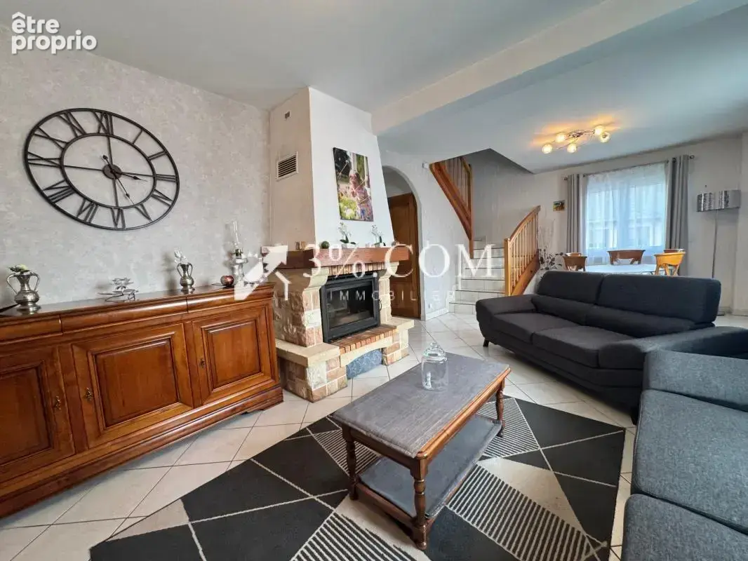 3%COM Belle maison avec 4 chambres - 2 salles de bain - photo 4