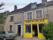 ancien café habitation à Courson les Carrières - Maison à COURSON-LES-CARRIERES