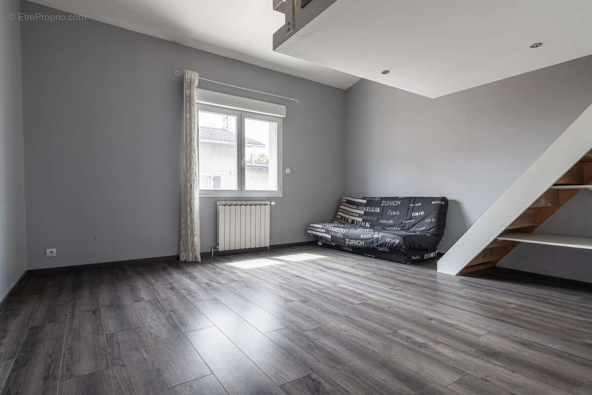 Maison à RILLIEUX-LA-PAPE