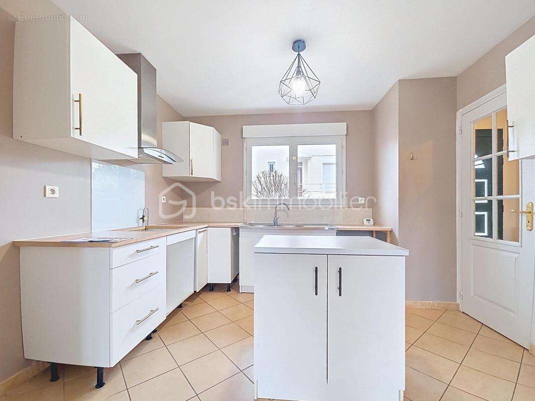 Maison à LIVRY-GARGAN