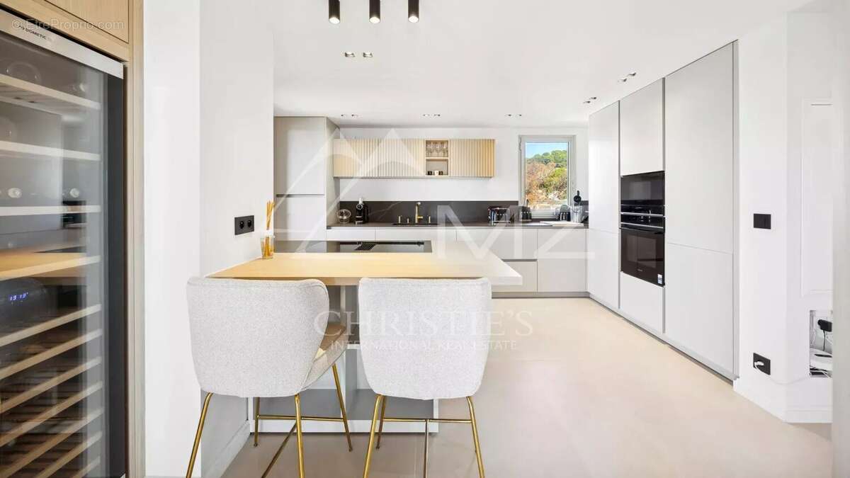 Appartement à LE CANNET