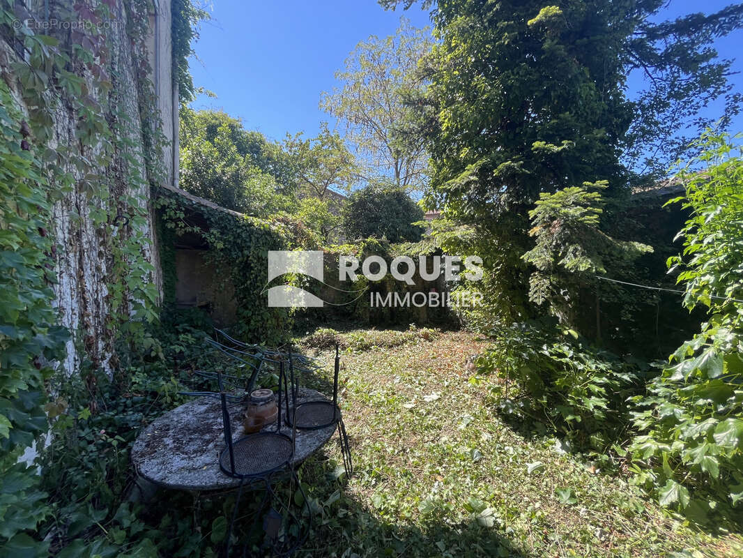 A Vendre, maison de village de 240m2 avec jardin et dépendance,Hérépian - photo 4