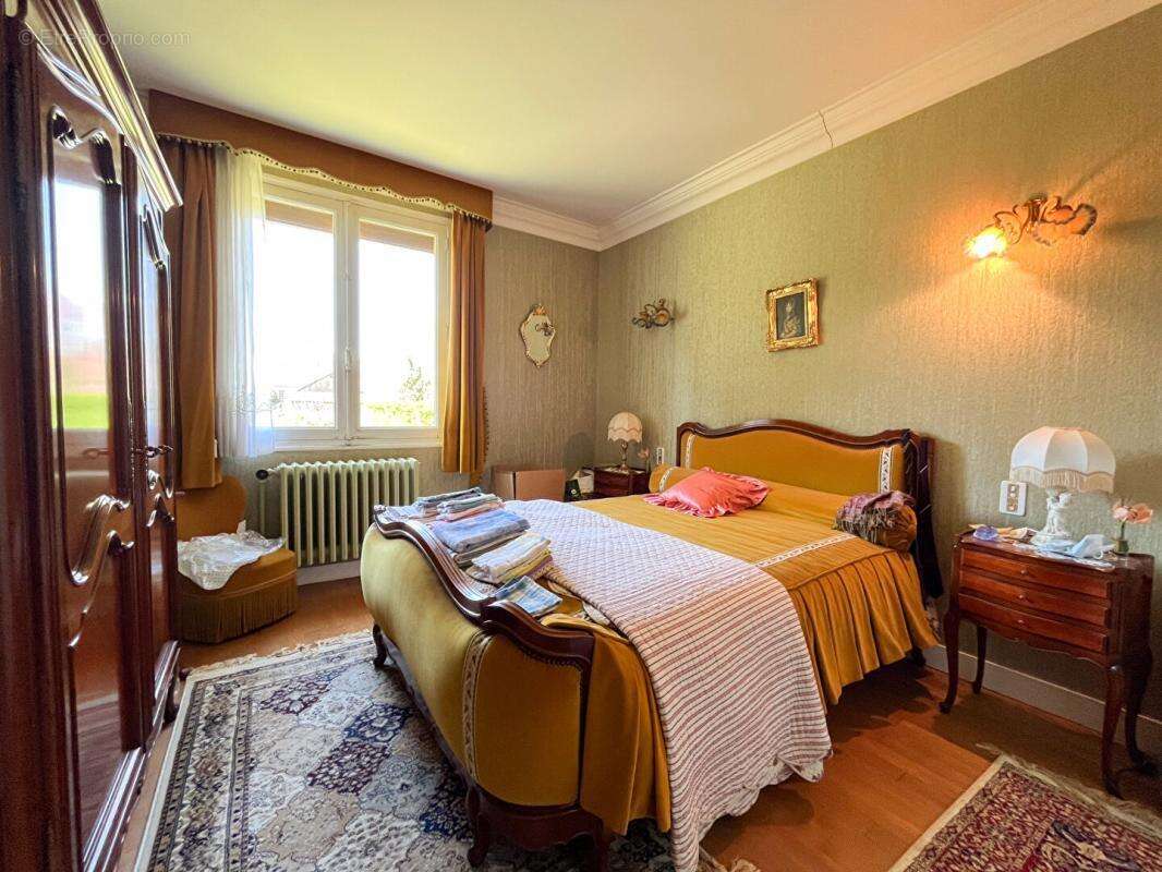 Maison à VARENNES-SUR-FOUZON