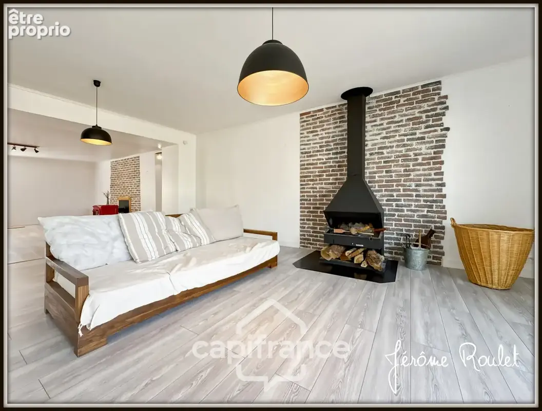 Maison en pierre familiale – 220 m² – 4 chambres – terrain de plus de 4 000 m² – Maisonneuve (86170) - photo 4