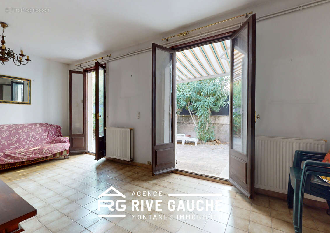 Maison à ROUSSILLON