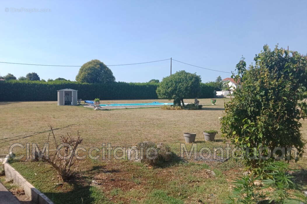 Maison 220 m² à Malause  - photo 6