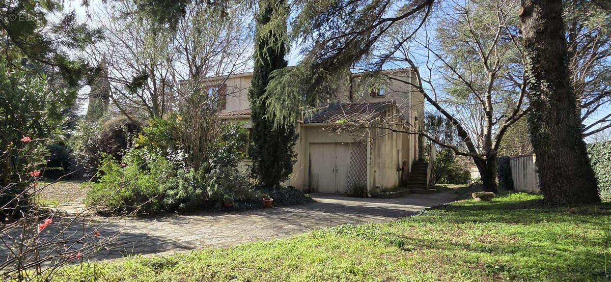 Maison à GIGNAC