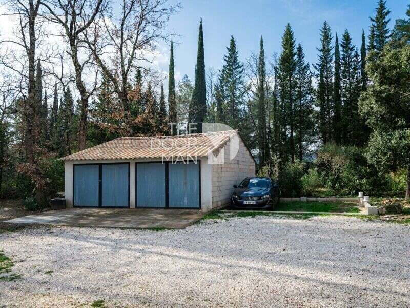 Maison à BESSE-SUR-ISSOLE