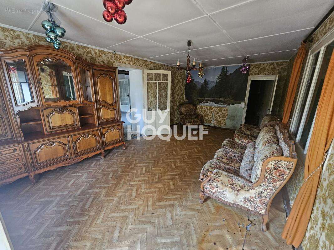 Maison à NACHAMPS