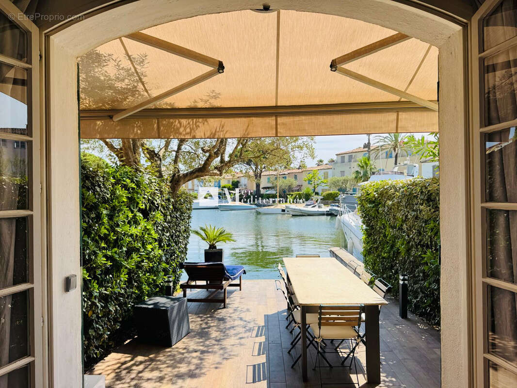 Maison à GRIMAUD