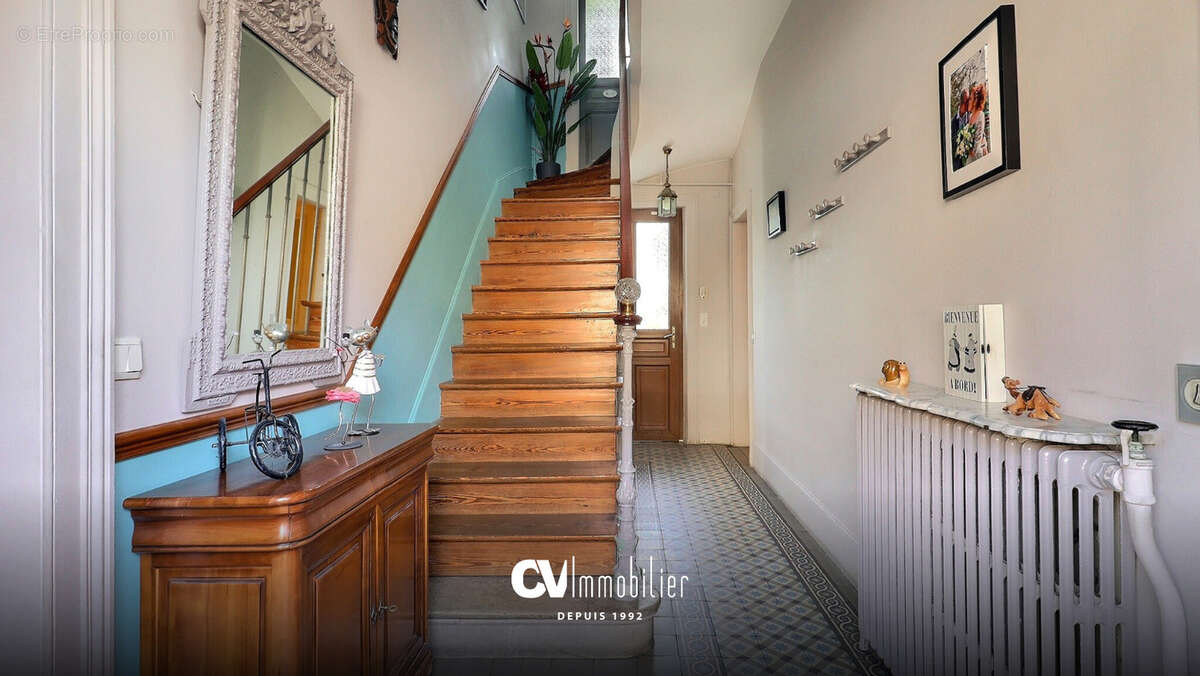 Maison à SAINT-PIERRE-DU-VAUVRAY