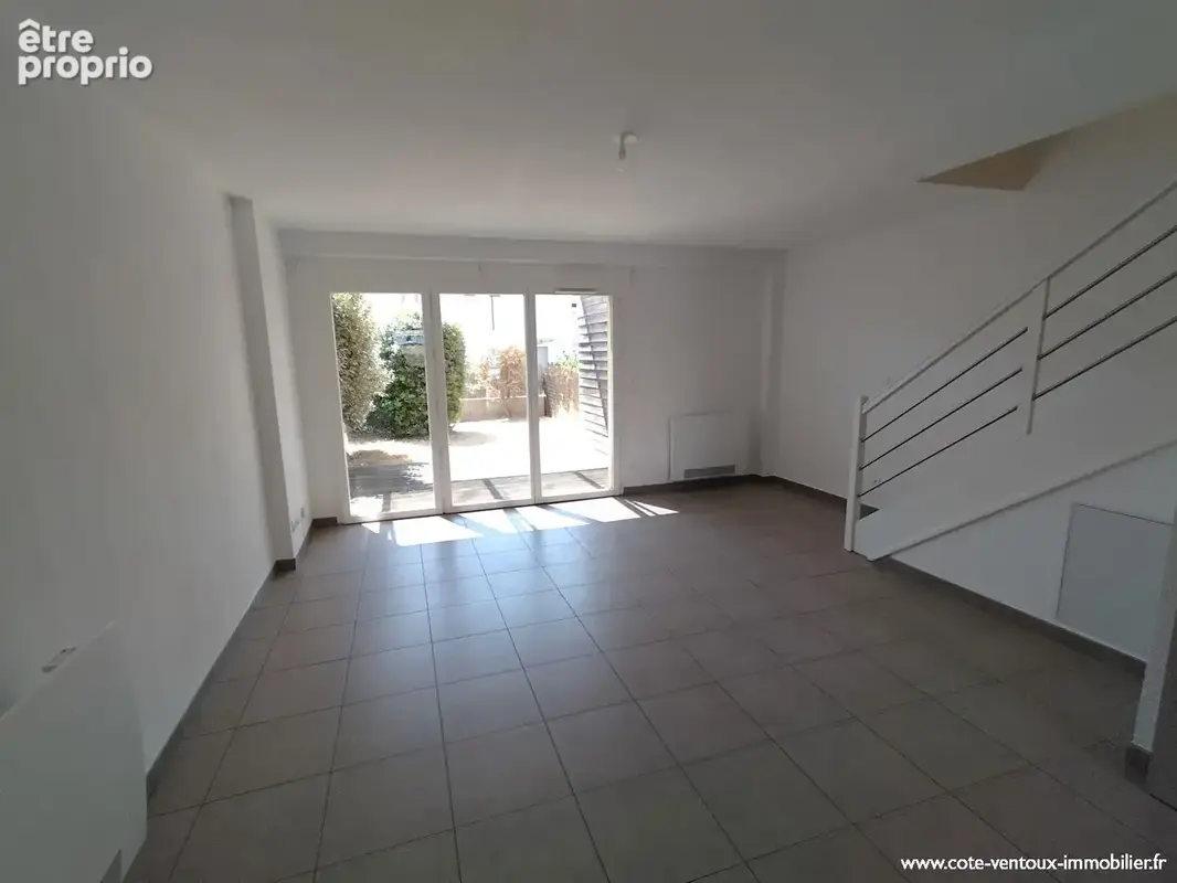 Maison T3 - 67 m² - Jardin et parking privatif - photo 5