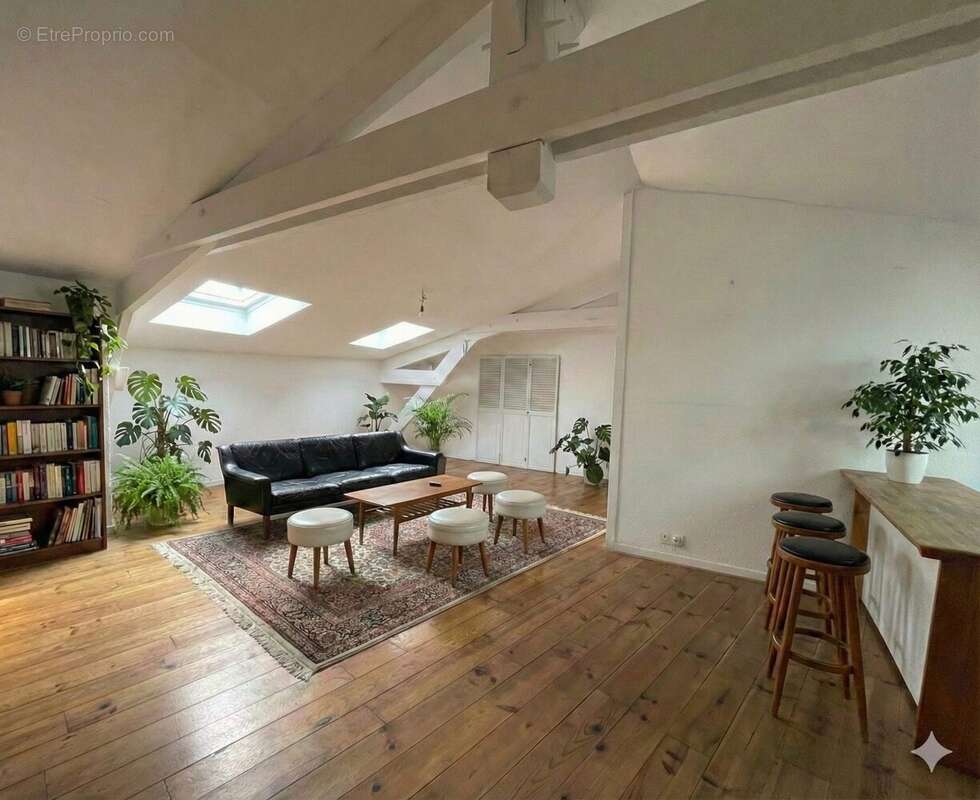 Appartement à BORDEAUX