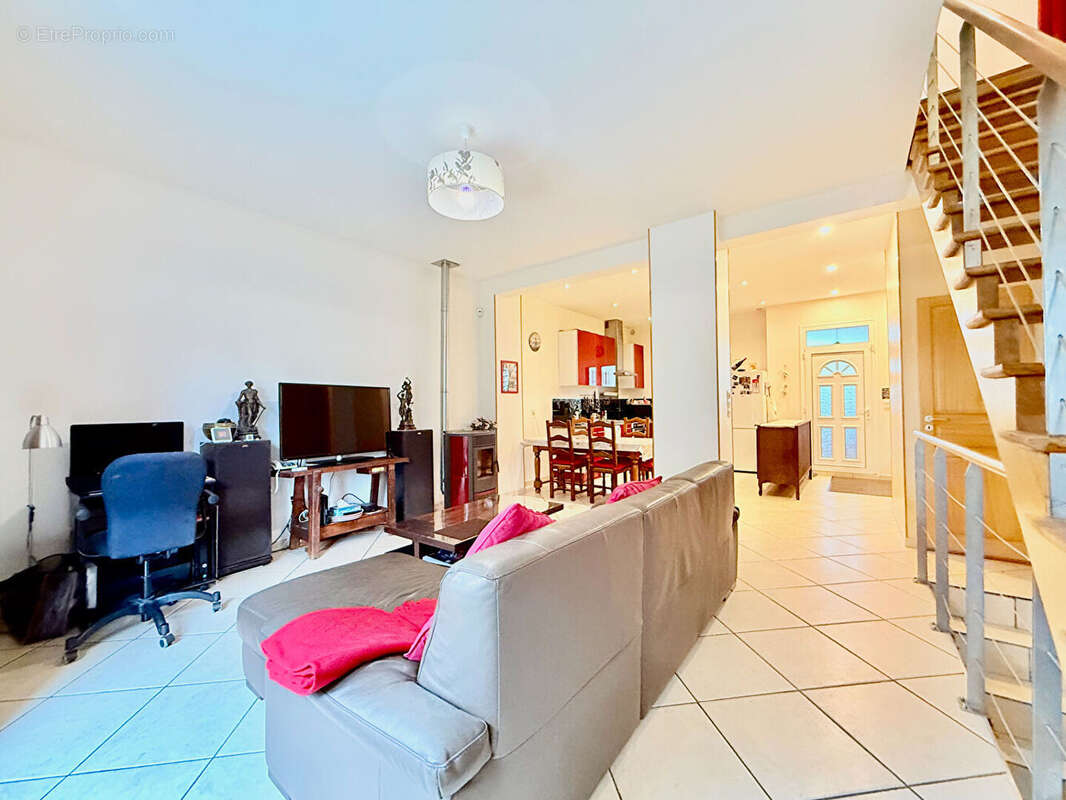 Maison à CHOISY-LE-ROI