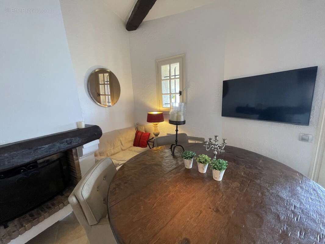 Appartement à THEOULE-SUR-MER