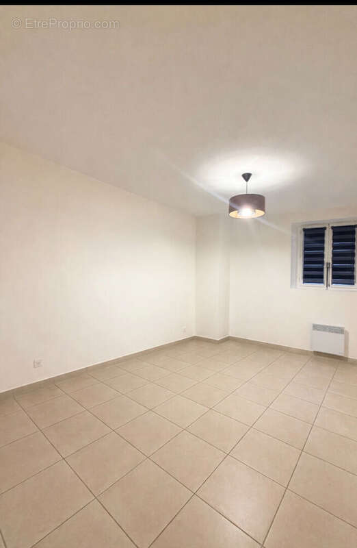 Appartement à MILLAS