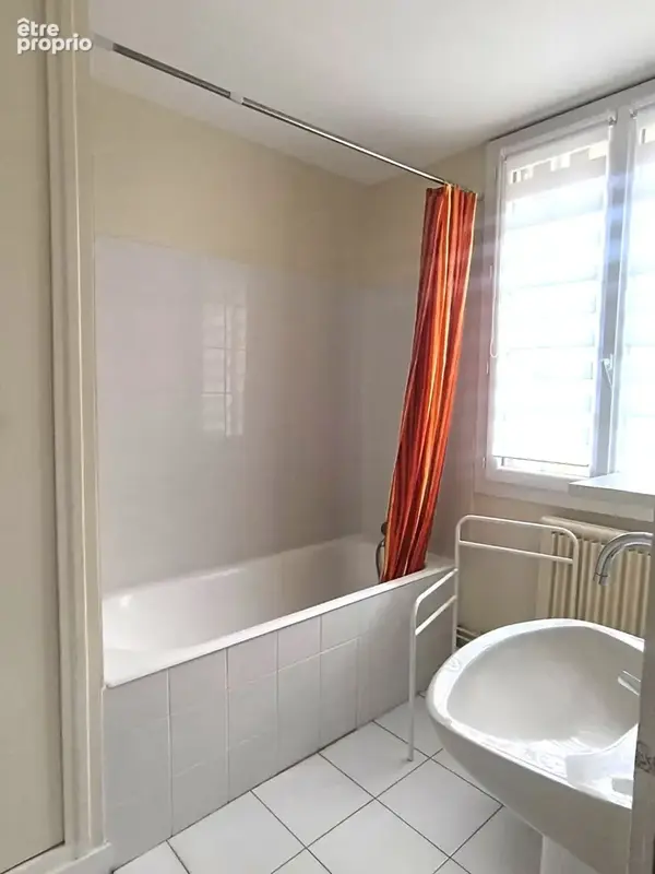 En exclusivite : mi-hauteurs trouville/mer : studio dans residence securisee ! - photo 7