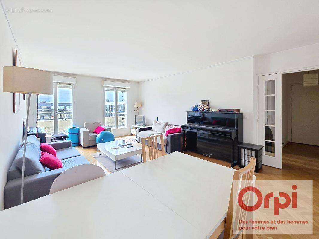 Appartement à ISSY-LES-MOULINEAUX