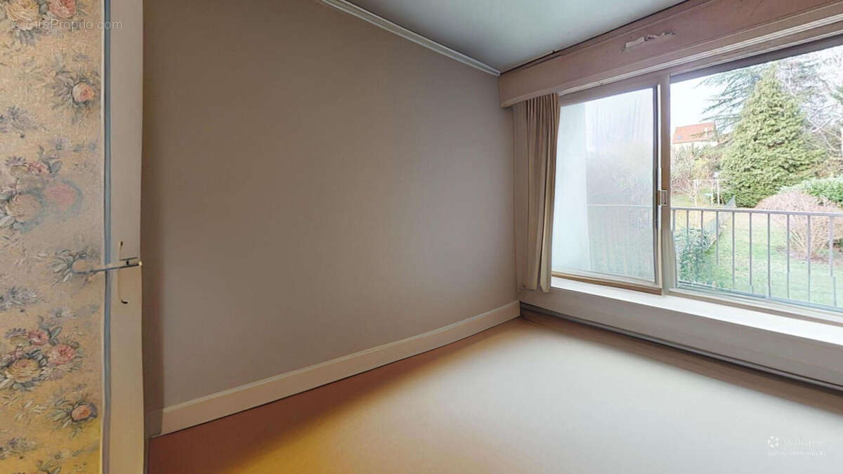 Appartement à ENGHIEN-LES-BAINS