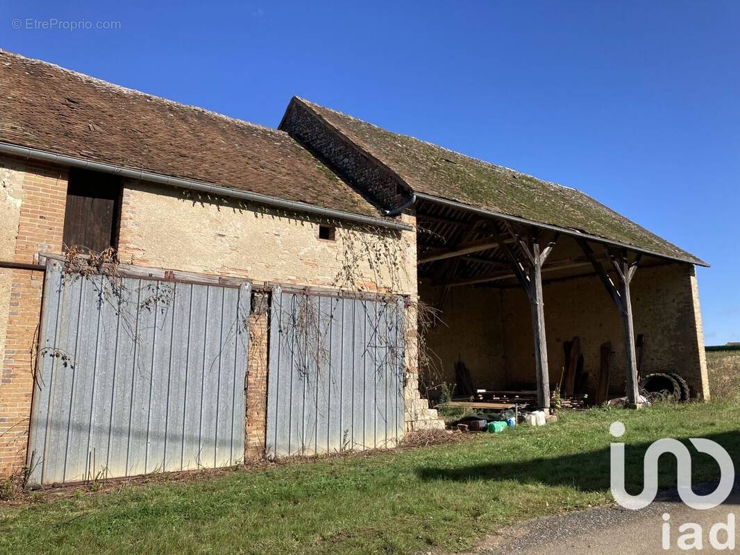 Photo 1 - Maison à VALLERY